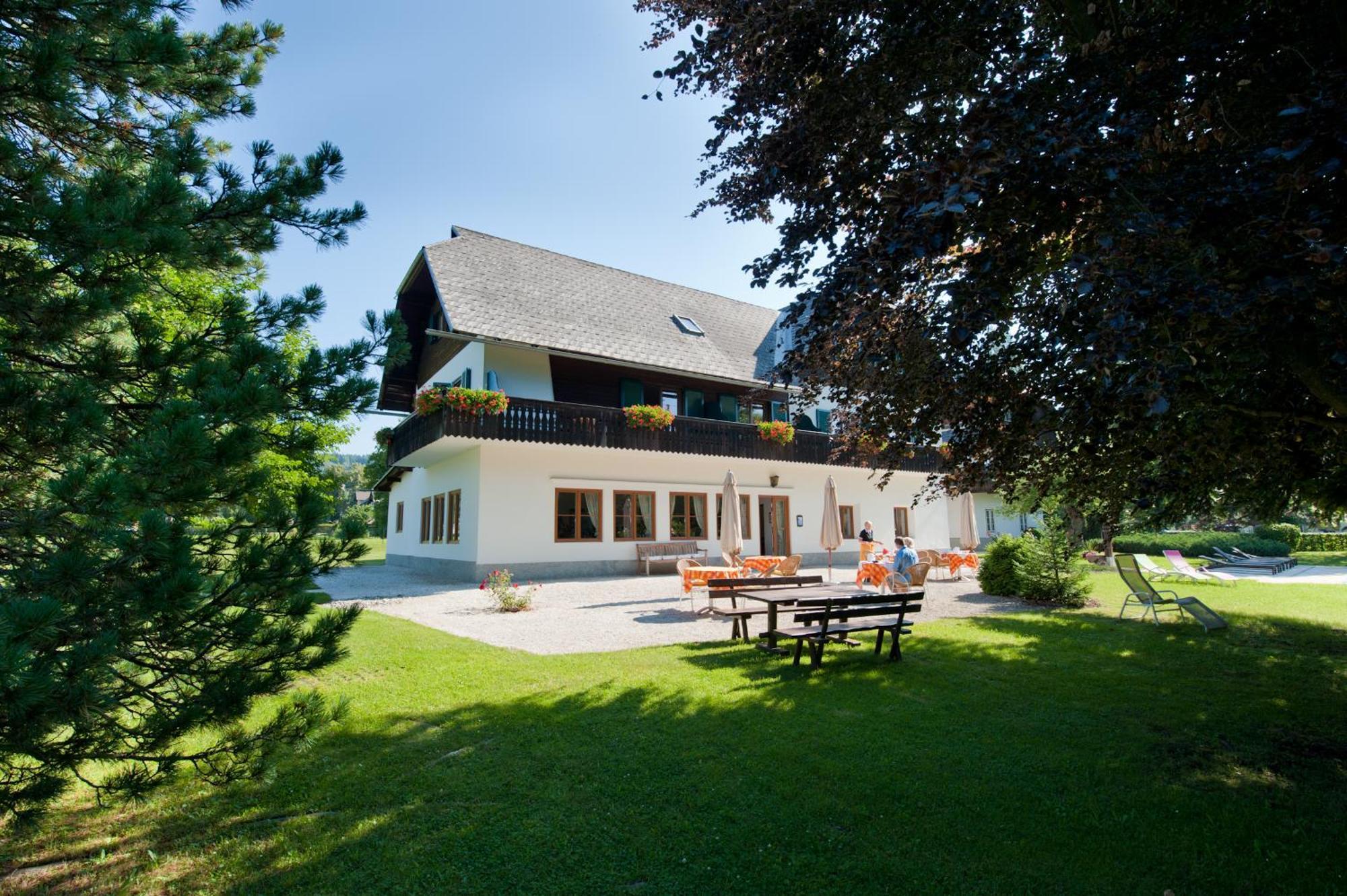 Hotel Oremushof Velden am Wörthersee Exterior photo